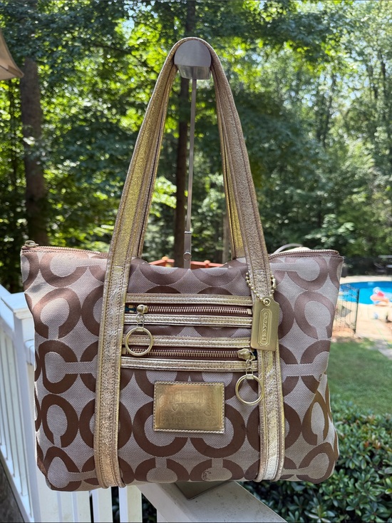 Coach Handbags - Coach Poppy Op Art Glam Tote (Style No. 13826) in Signature C Canvas